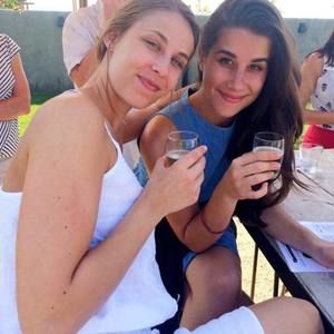 Meet your Posher, Mathilde